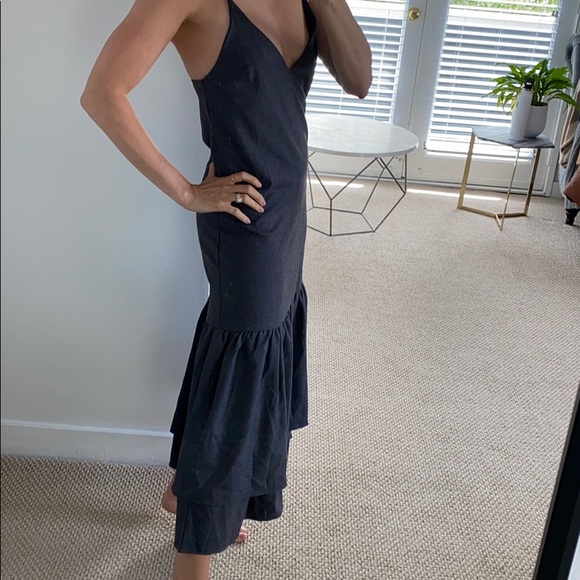 Delphine the Label ruffle detail dress - Picture 2 of 3